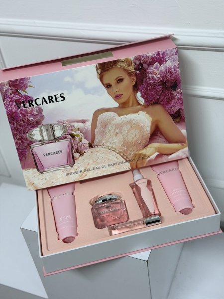 عطر VERCARES